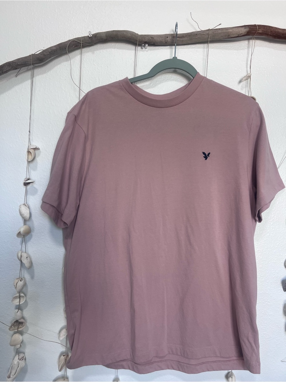 American Eagle Mauve Pink Super Soft Embroidered Eagle T-Shirt Size M⁠